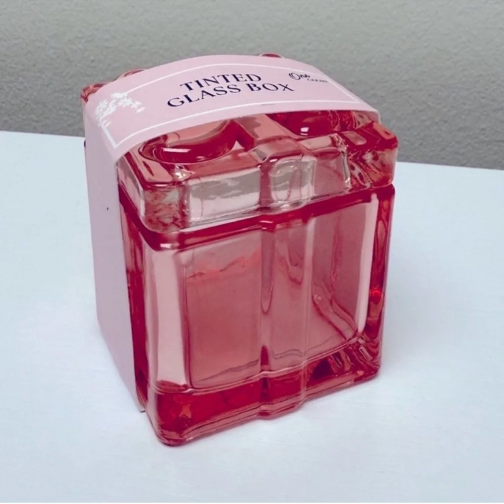 New Target Bullseye Playground Tinted Glass Pink Lidded Box with Bow, Spring